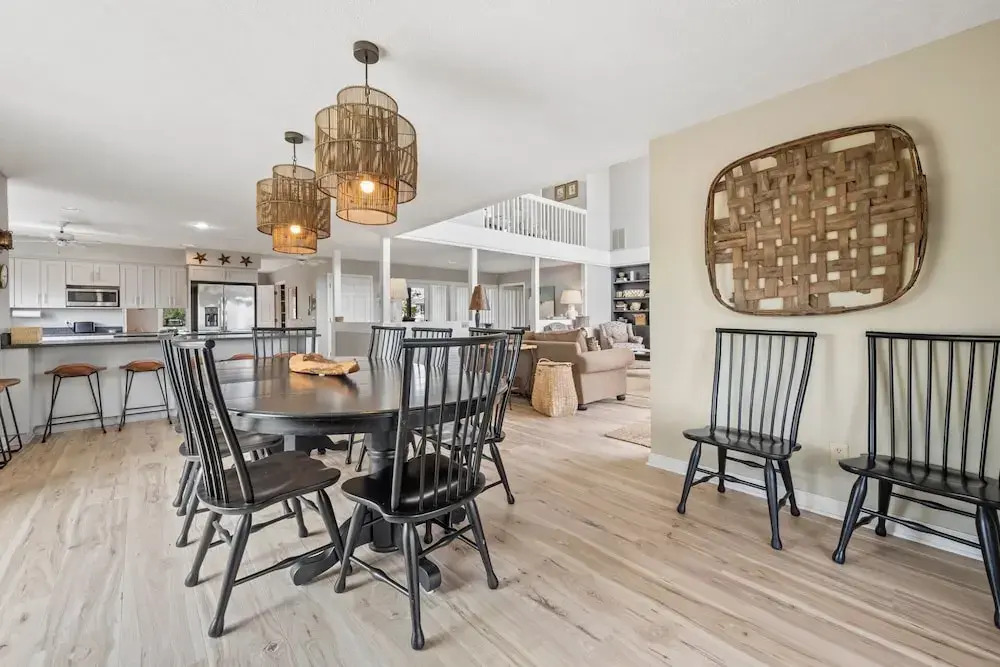 Take Your Shoes Off Relax And Put Your Feet In The Sand. 7 Bedroom Home by Peace Vacations