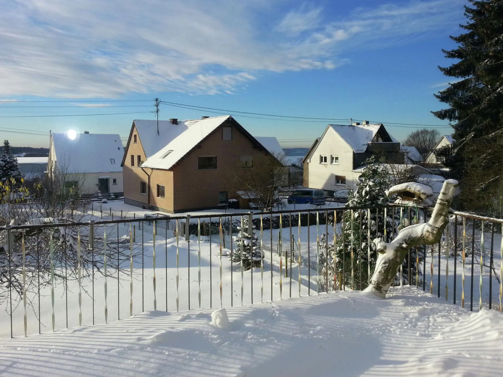 Cozy Apartment with Private Garden in Nisterau