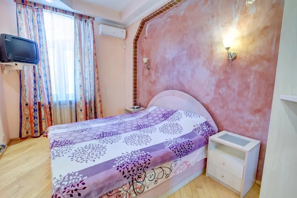 Goodrest on Grecheskaya