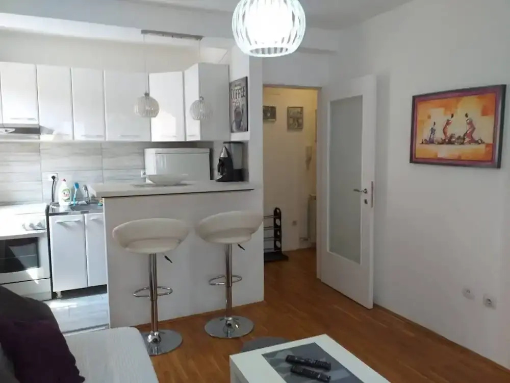 Apartman Dora