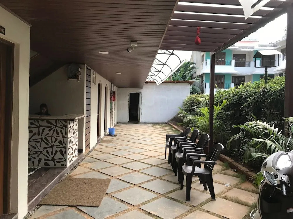 Royale Nirvana Resort