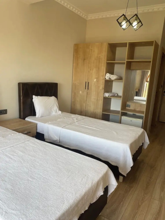 Nemrut Çeşme Otel