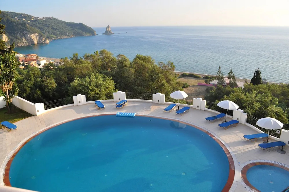 Beautiful Holiday Apartments Maria With Pool - Agios Gordios Beach, Corfu