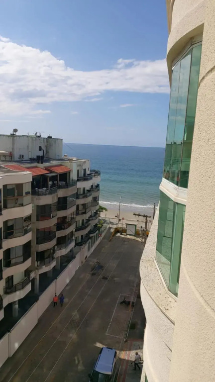 Apartamento em Meia Praia - Quadra Mar 3 Dormitórios 2 Suites