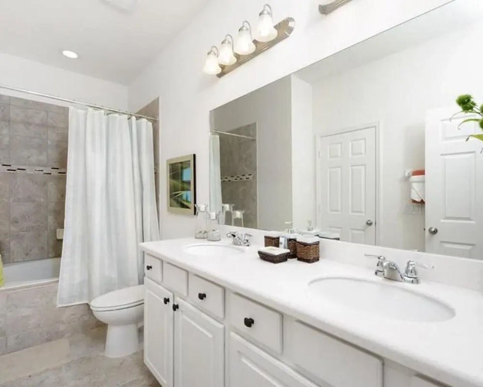 1339yc 5 Beds Westhaven With spa Game Room