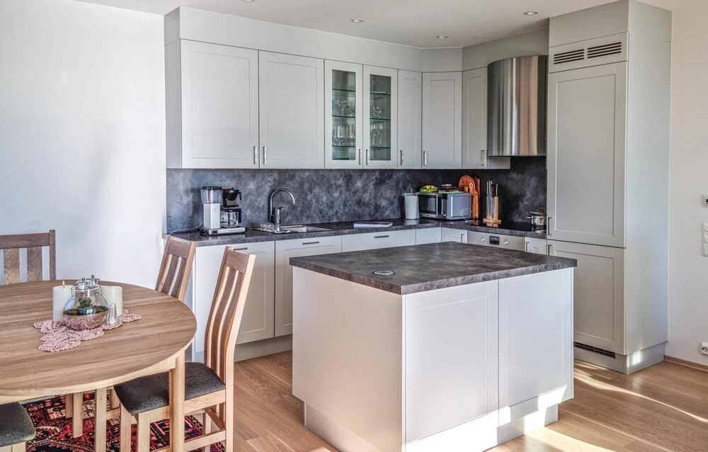 Amazing Apartment in Kristiansand With Wifi and 2 Bedrooms