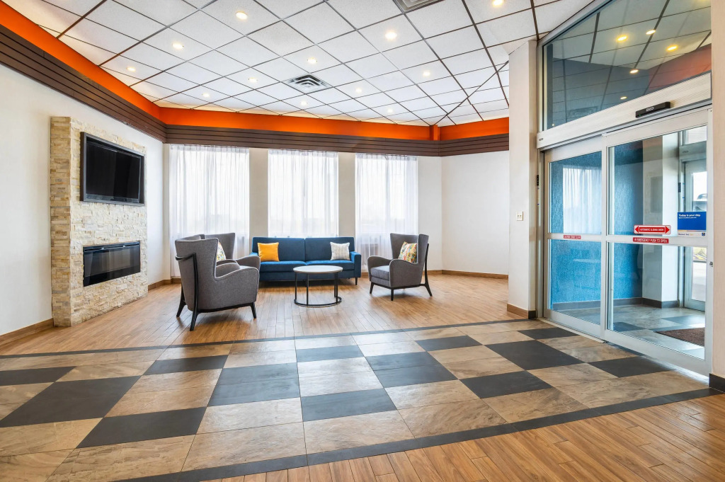 Comfort Inn & Suites