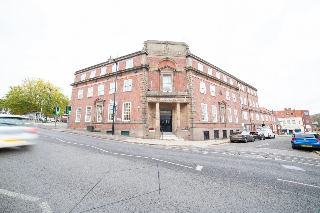 George Hotel