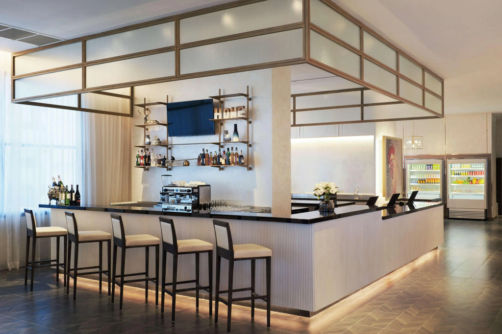 Hyatt Place Bangkok Sukhumvit 24