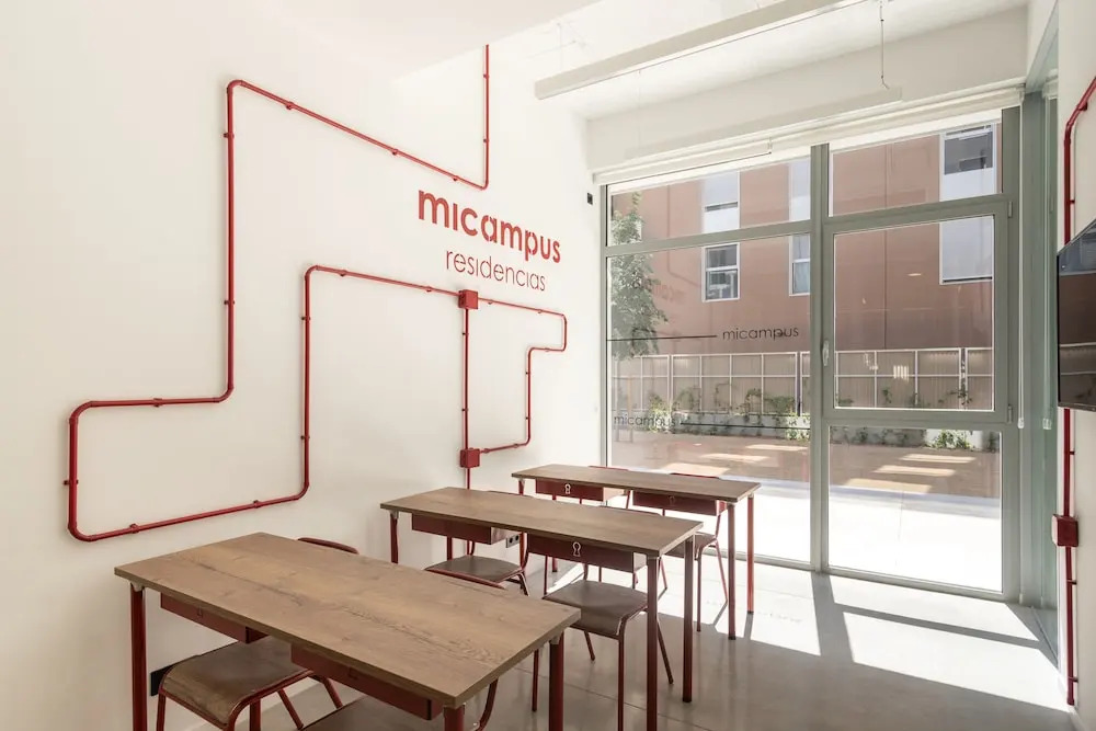 Micampus Barcelona Student Residence