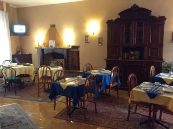 Hotel Saini with Air conditioning