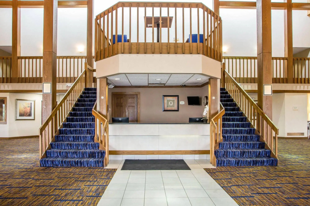 Howard Johnson by Wyndham Merrillville