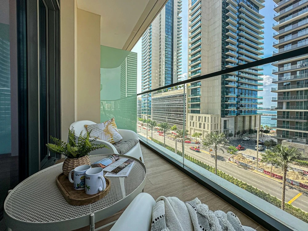 Marina Vista 2, Emaar Beachfront - Mint Stay