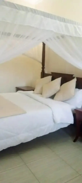 Hoyjiifka Holale Resort