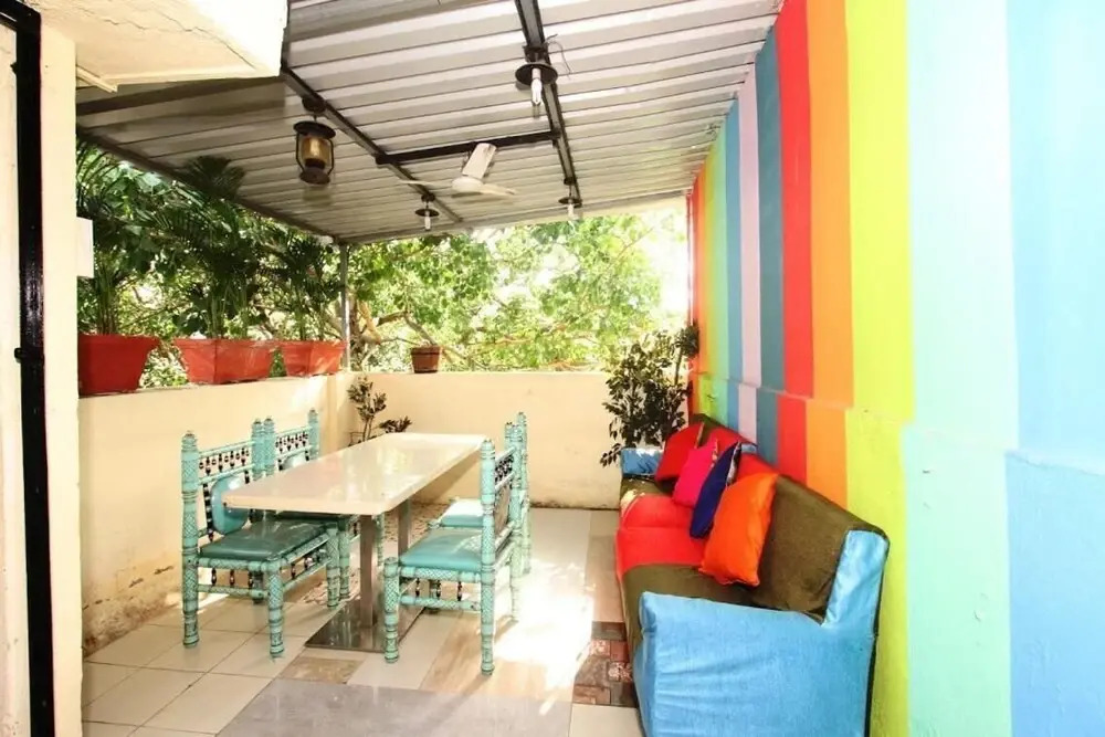 Town Hostel Mumbai - AC Dormitory