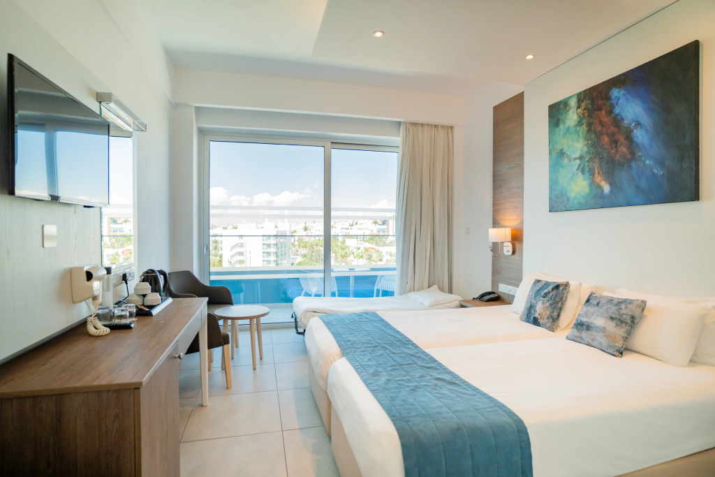 Gaia Sun N Blue Hotel