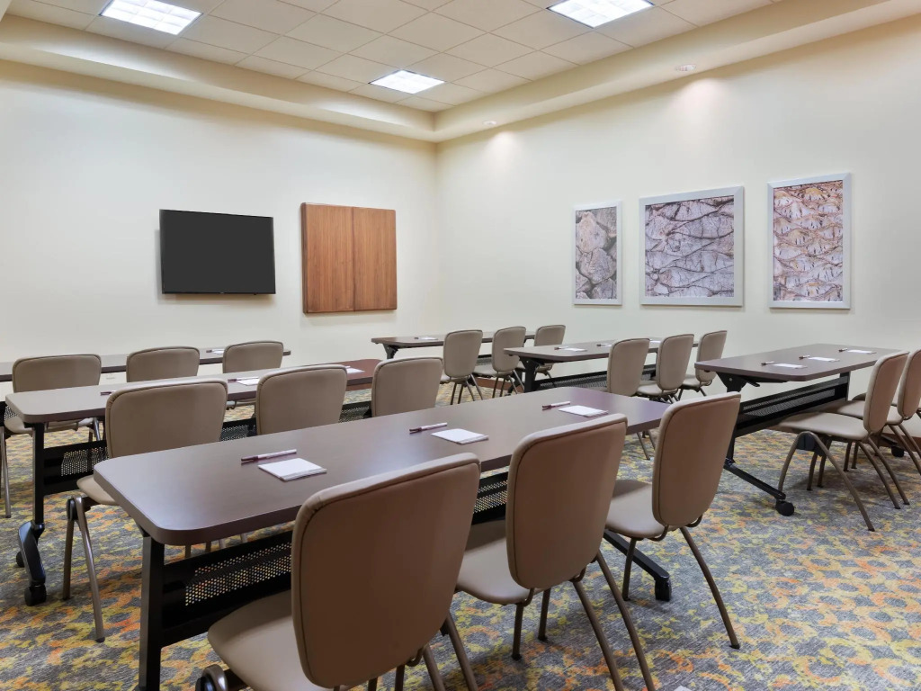 Staybridge Suites - Miami International Airport by IHG