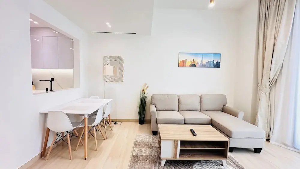 OYO 1290 Home Fully Furnished 1bed Apartment @JVC