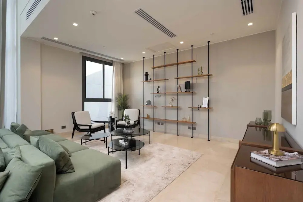Aeon Towers Boutique Apartments by BirdNest