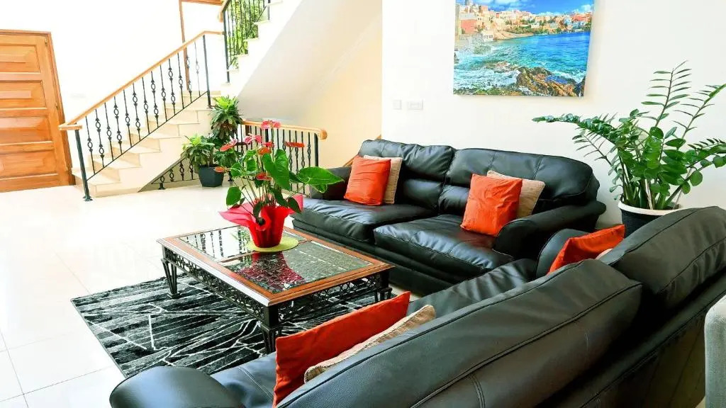 Katina Beach Villa