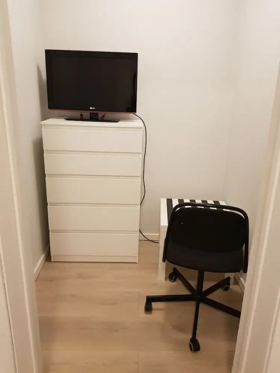 StayPlus Budgeted Rooms - Hostel