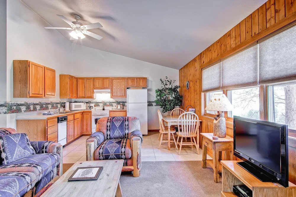 Black Canyon Inn Unit D6