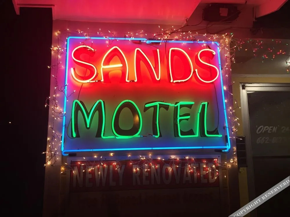 Sands Motel