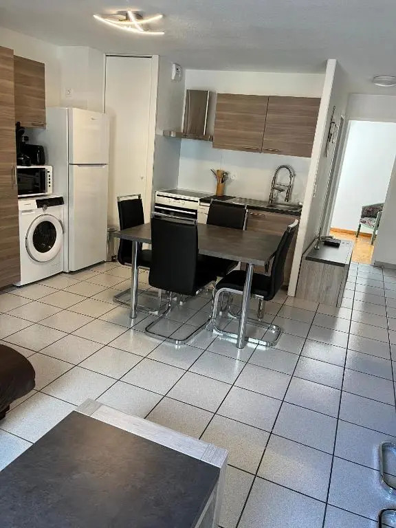 Appartement centre ville Luz Saint Sauveur T4 pour 10 personnes