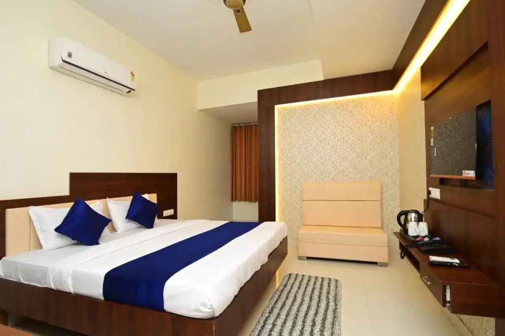 Hotel Hallmark By THC Group