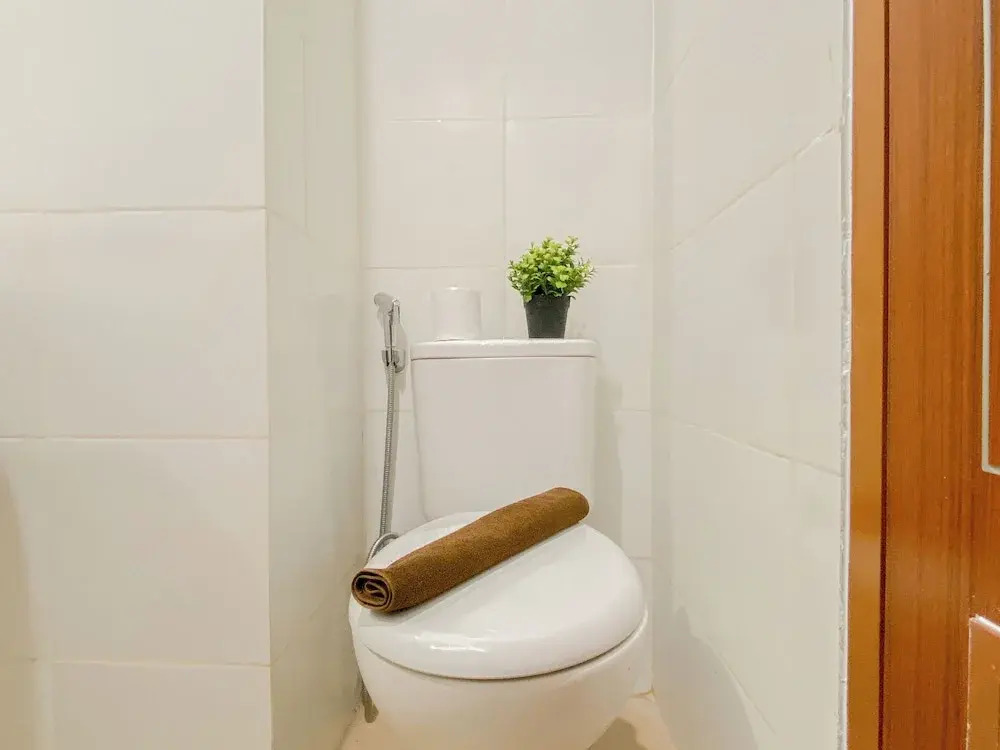 Affordable Price 1Br Apartment At Vittoria Residence
