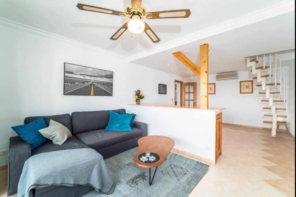 Azahara 1 3A Casa Concha great location and nice view located in the popular Aloha