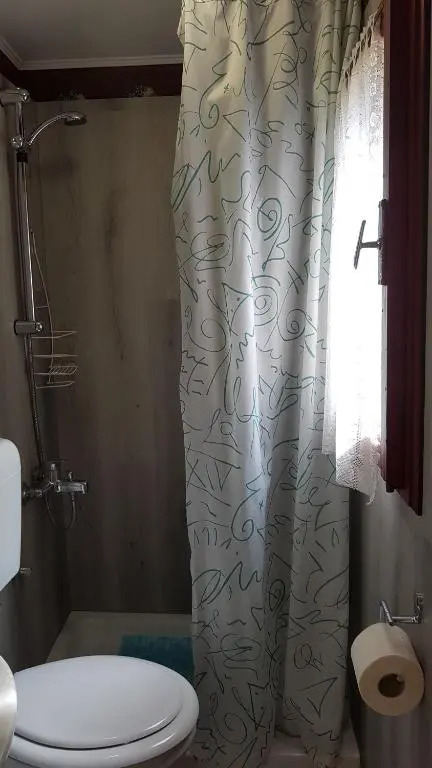 CROTTO CARACO APPARTAMENTI BUNGALOW CHALET