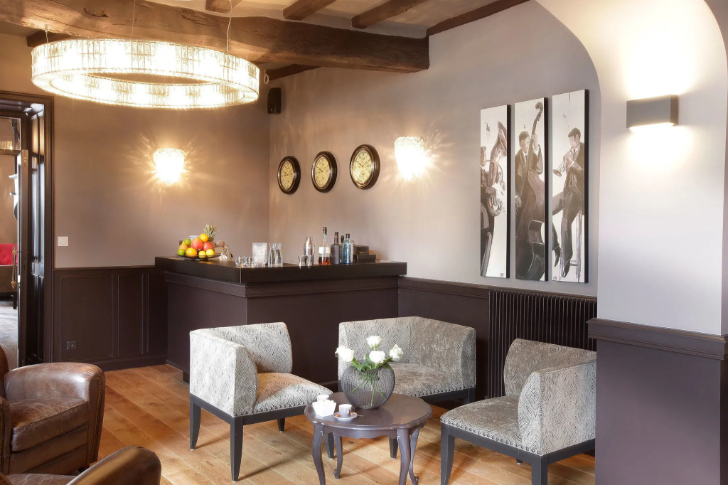 Logis Hotel La Croix Blanche Fontevraud