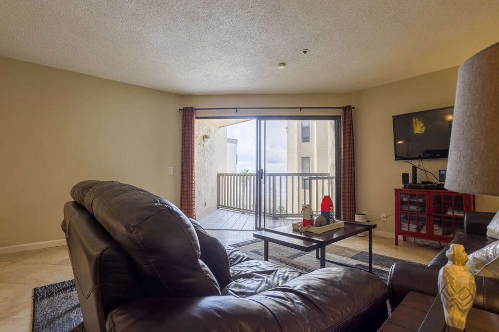 Oceanfront 2BR in Pacific Beach by Sonder