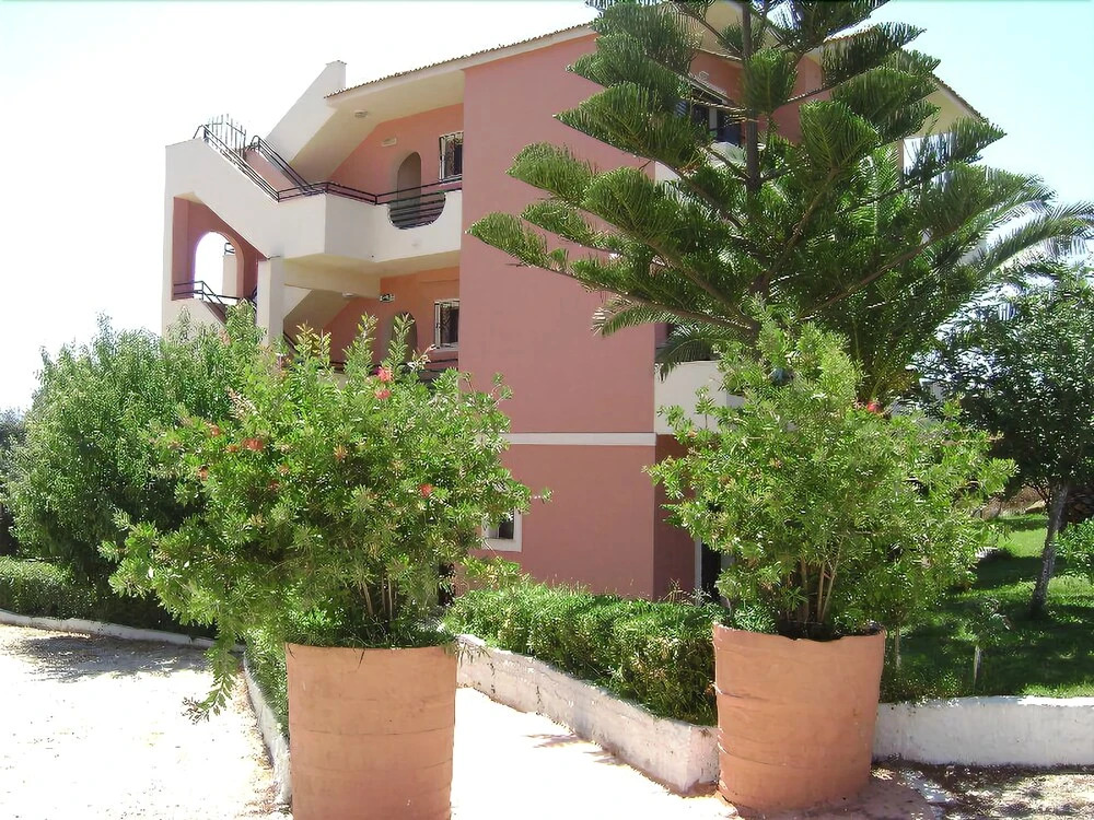 Lofos Apartments