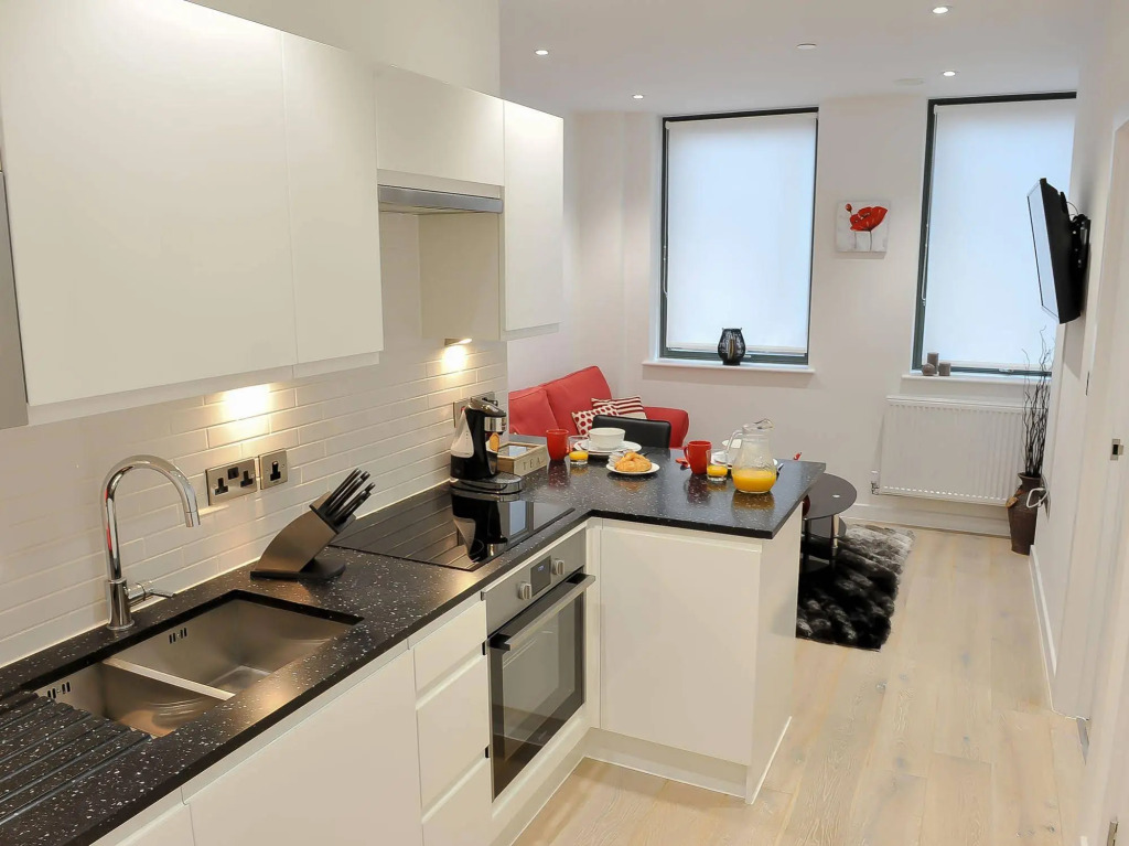 Select Serviced Accommodation - Garrard House