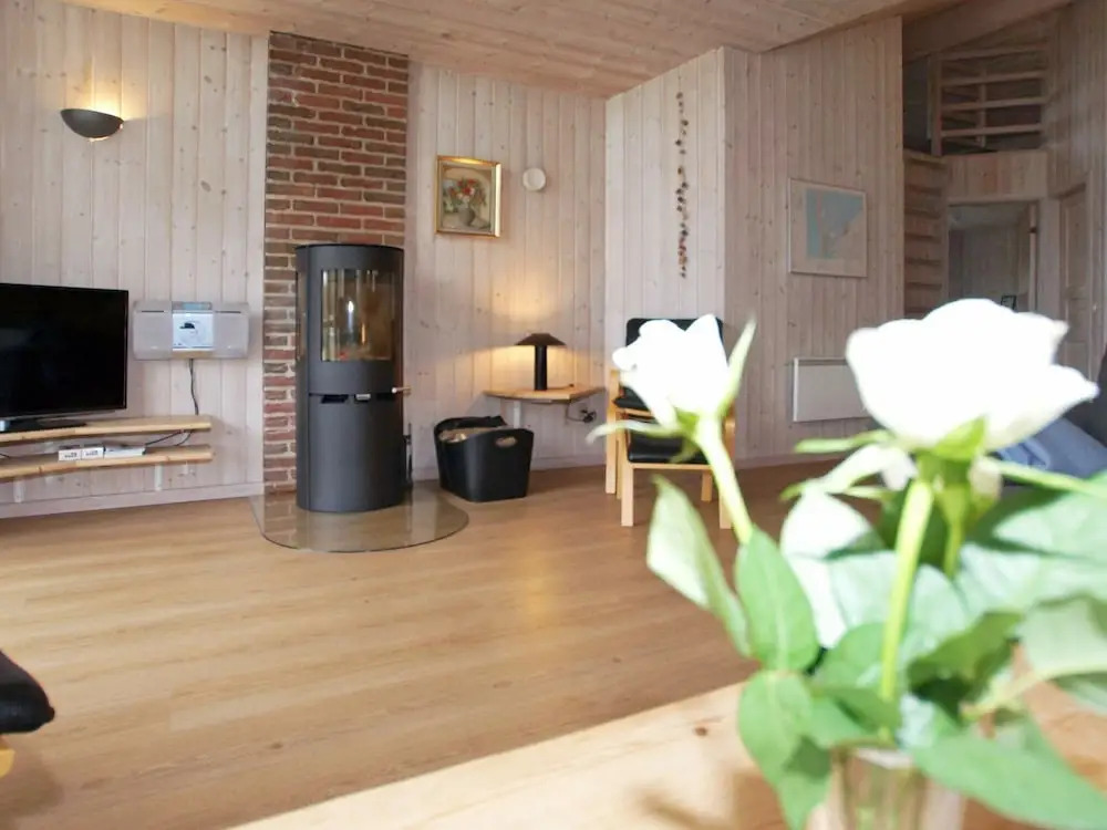Modern Holiday Home in Hemmet with Hot Tub