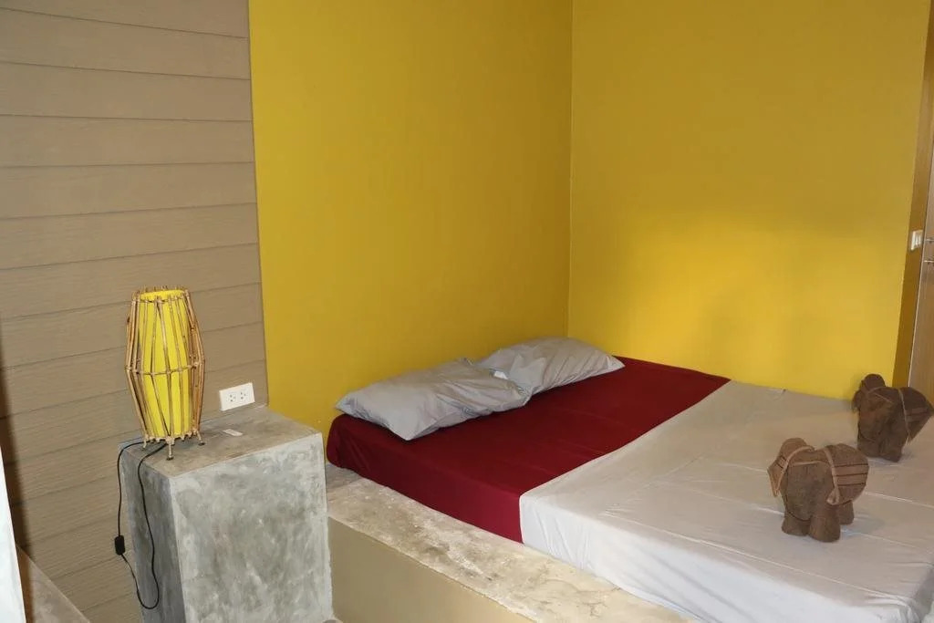 Blue Midnight Hostel
