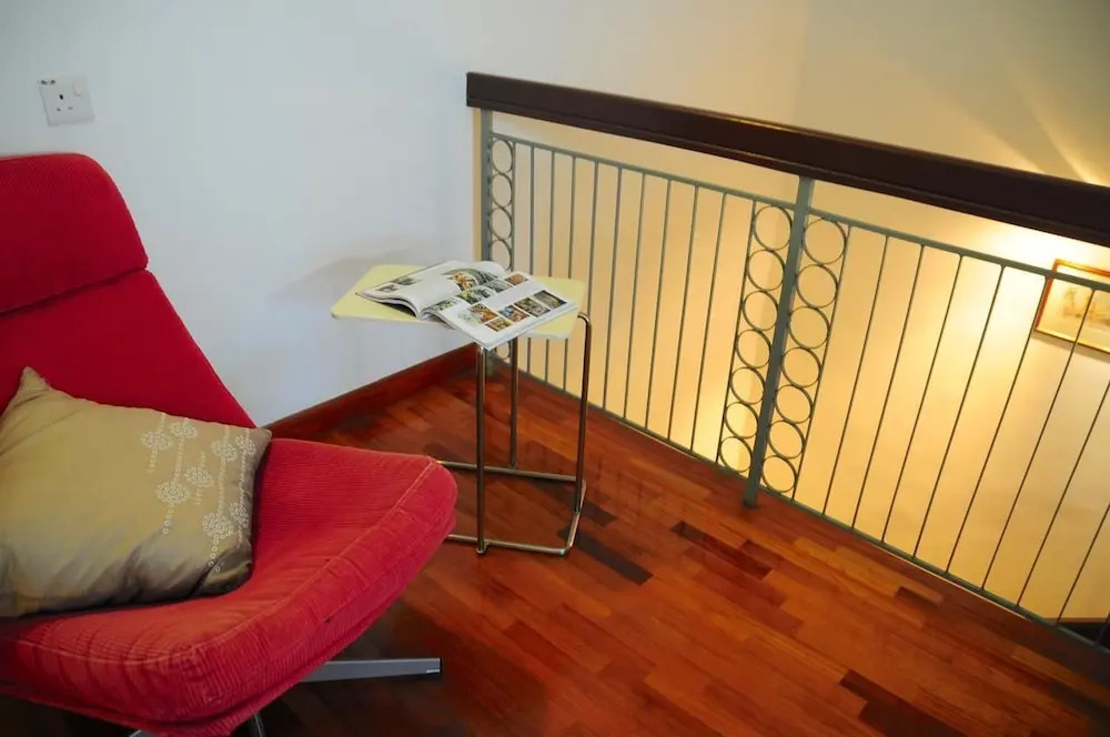 GRAYHAUS Guest House