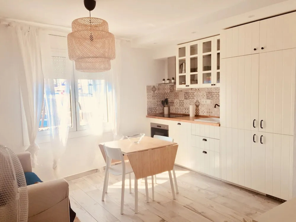 Beautiful & Stylish Apartment