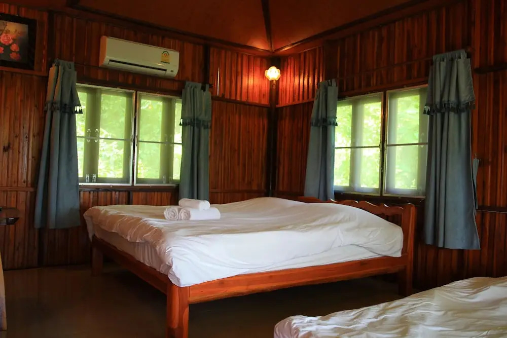 Lomrak Resort