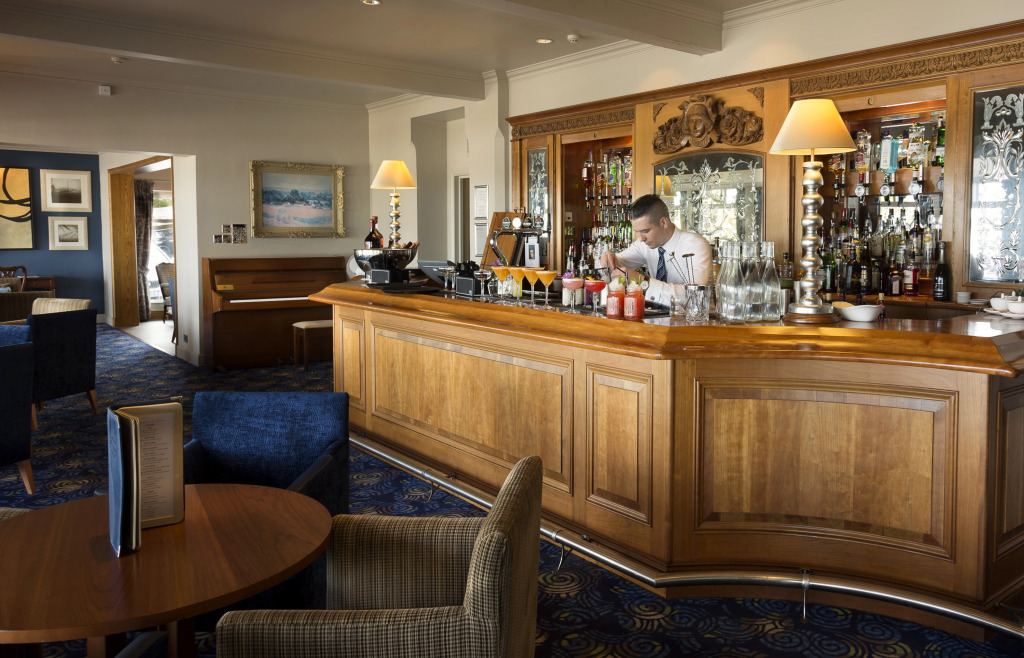 Somerville Hotel