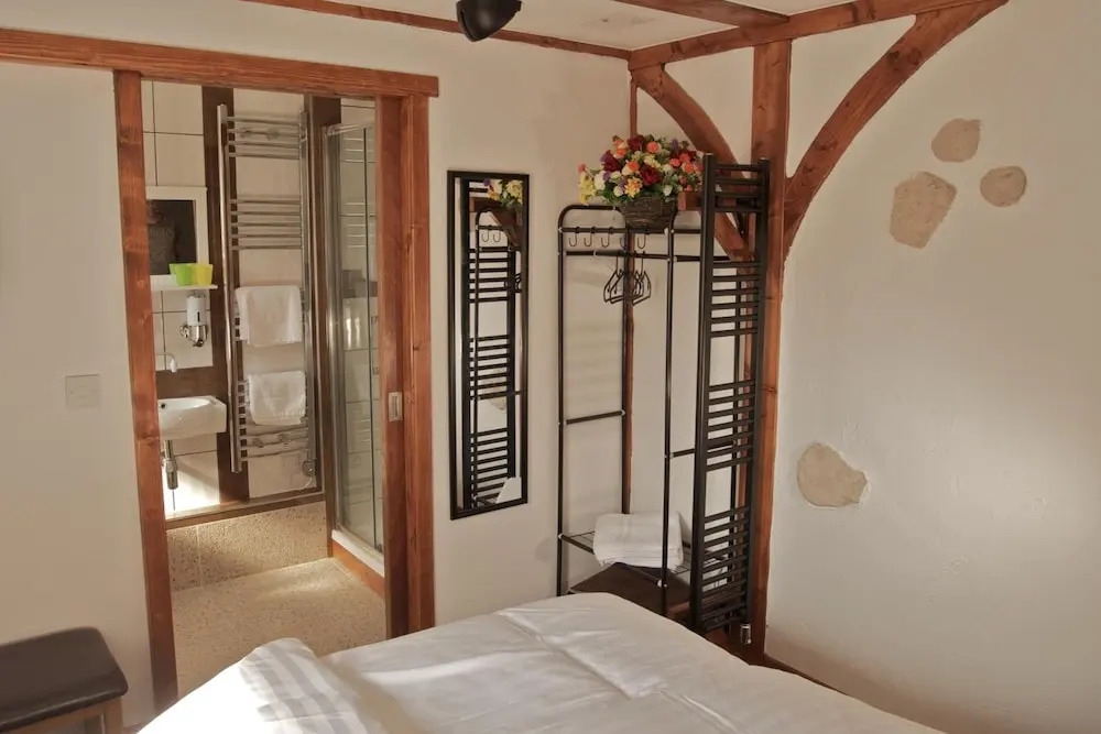 Birchwood Guest Lodge