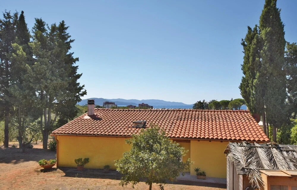 Casa Leo