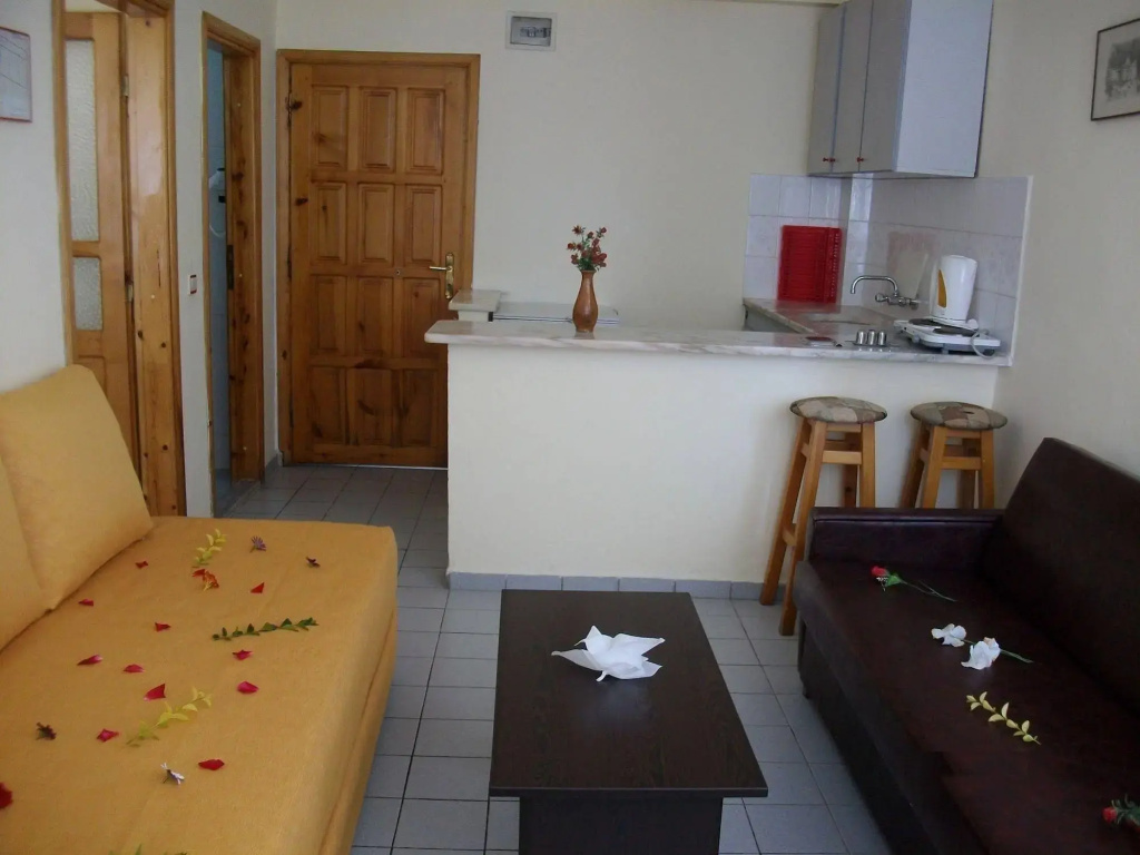 Semiz Apart Hotel