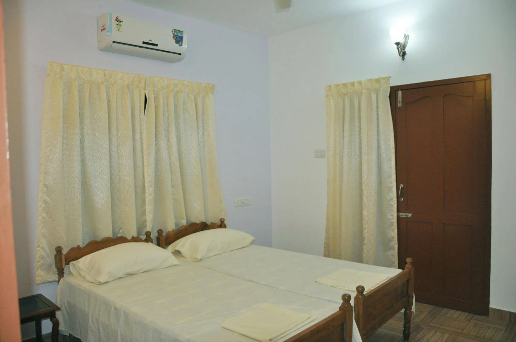 AETERNA Homestay