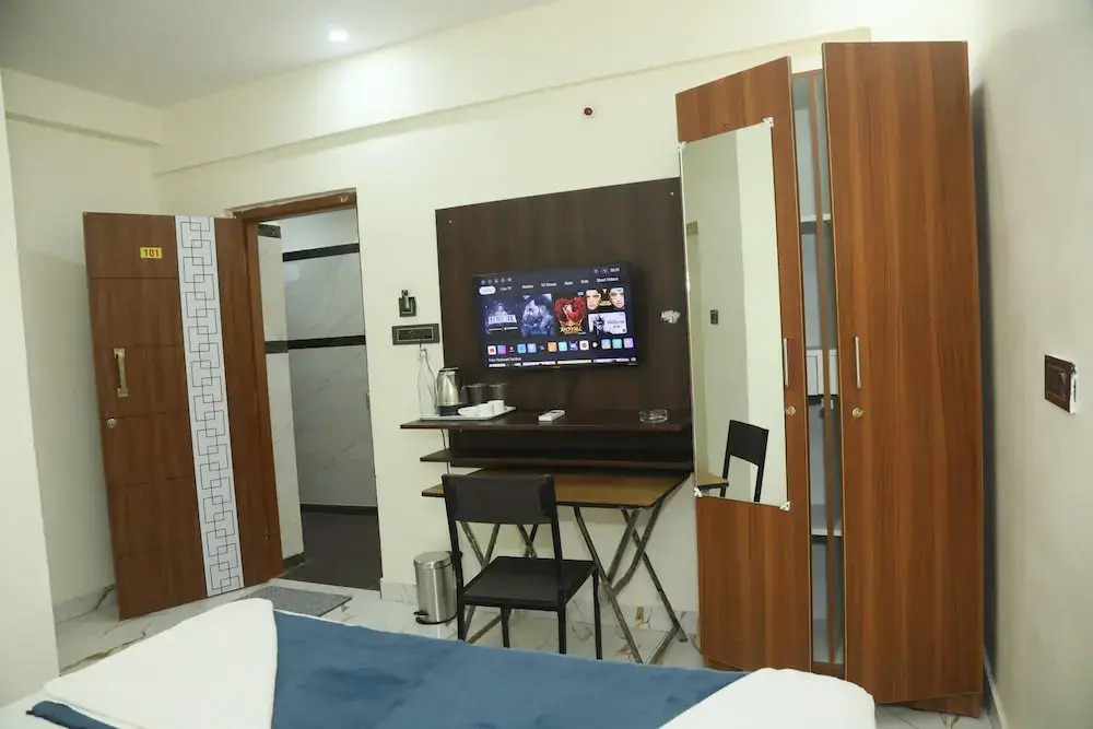 Townhouse Chinnappanahalli Lakeview Bangalore Formerly Rest O