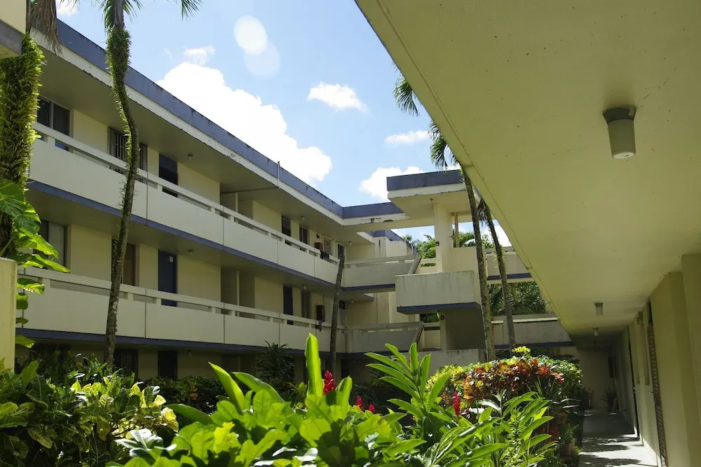 Tumon House