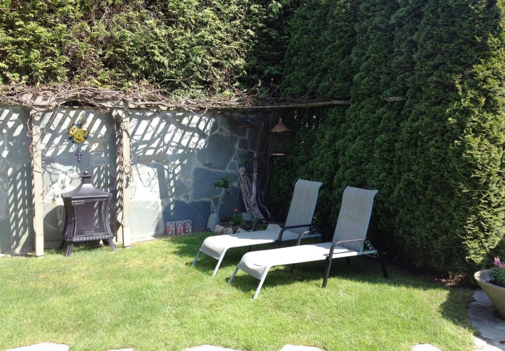 The Stone Hedge Bed and Breakfast