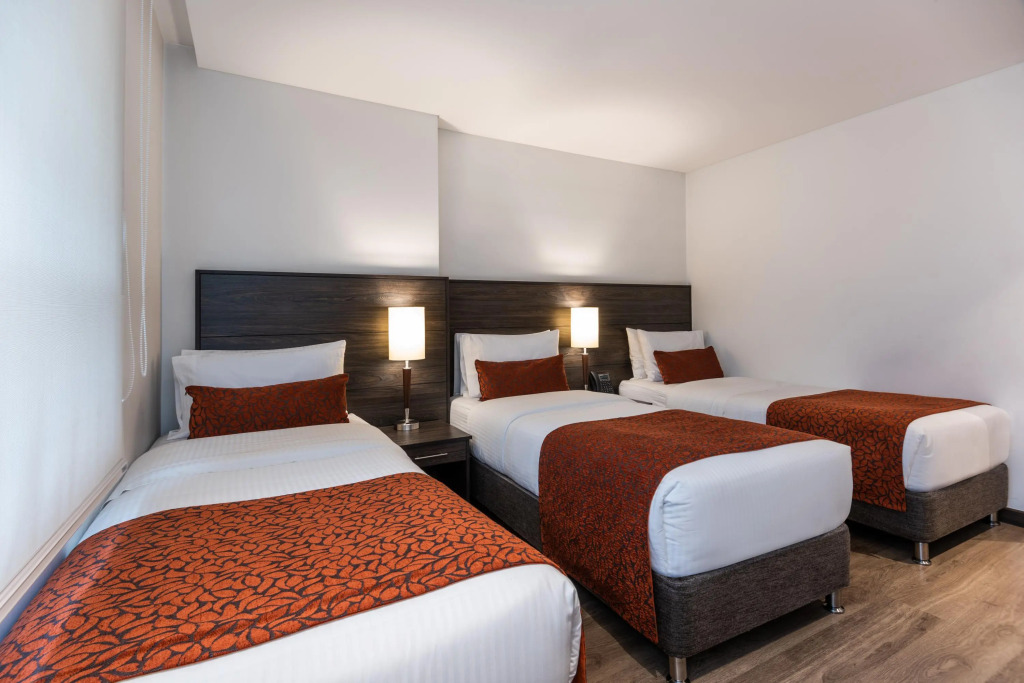 AZ Hotel